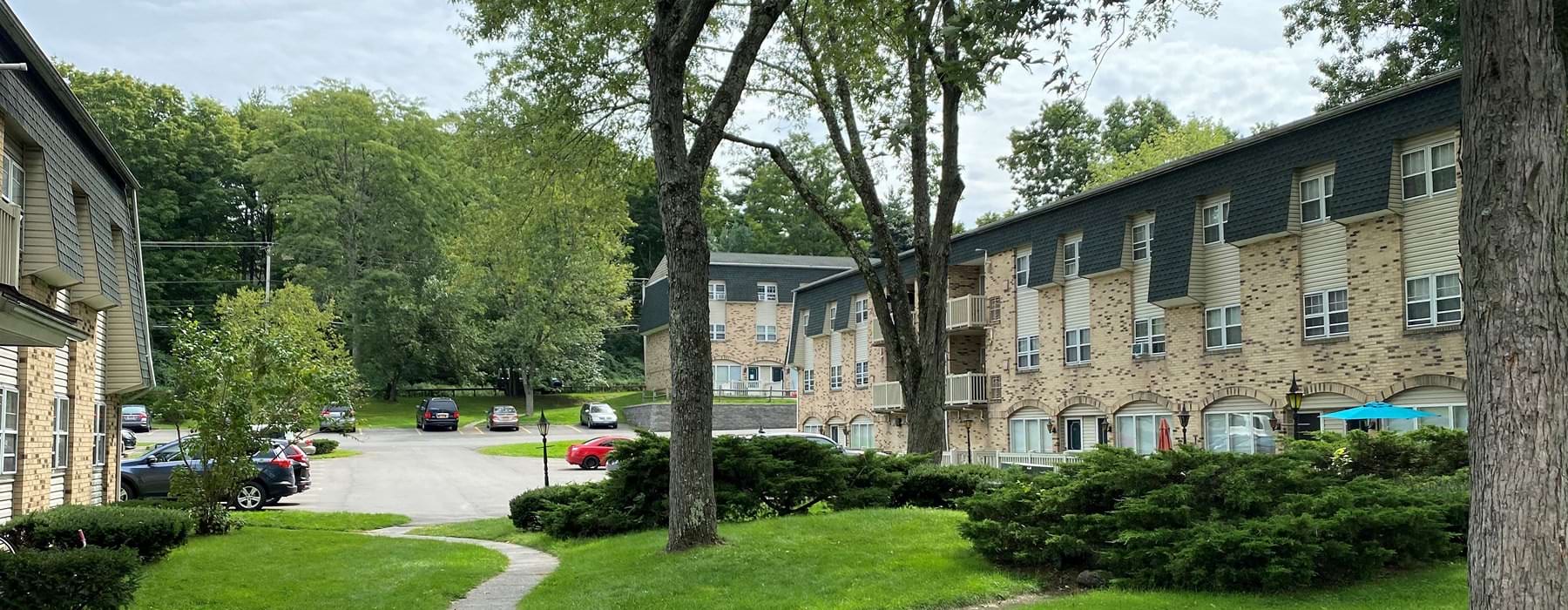 Stony Run at the Stockade apartment exteriors